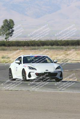 media/Sep-15-2024-Speed Ventures (Sun) [[7a54f7ed2f]]/Yellow Group/Session 1 (Outside Grapevine)/